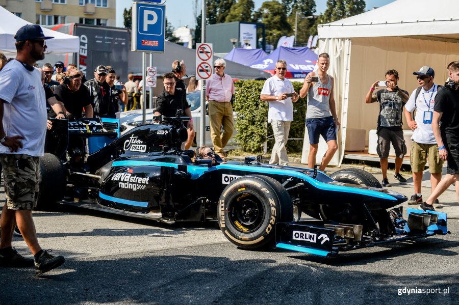 Gdynia znalazła się w centrum motoryzacyjnej Polski - wszystko za sprawą Verva Street Racing Gdynia 2019 // fot. Dawid Linkowski