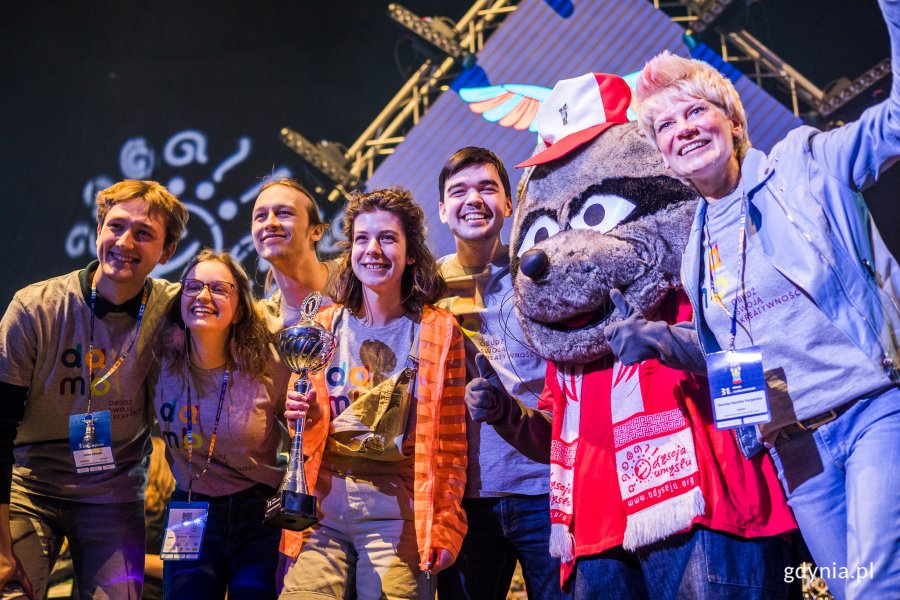 Gala Finałowa Odysei Umysłu i nagrodzony zespół
