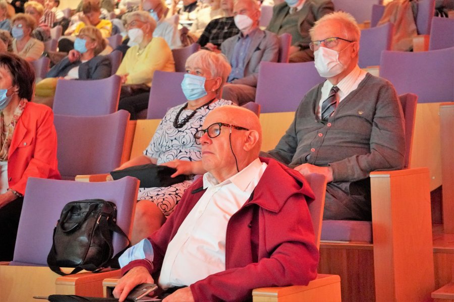 Na uroczystości pojawili się seniorzy i sympatycy CAS