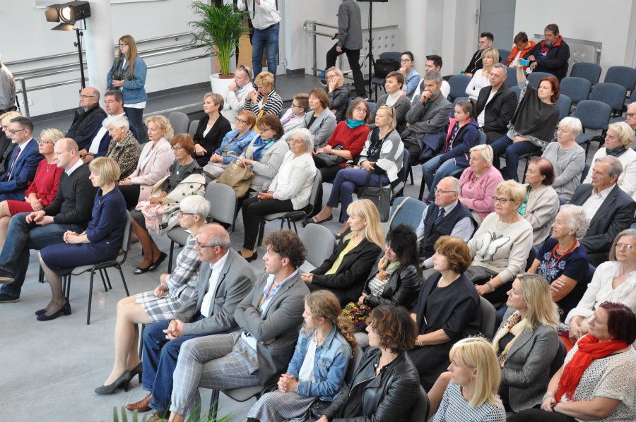 Uroczyste otwarcie auli w Zespole Szkół Administracyjno-Ekonomicznych w Gdyni // fot. Magdalena Czernek