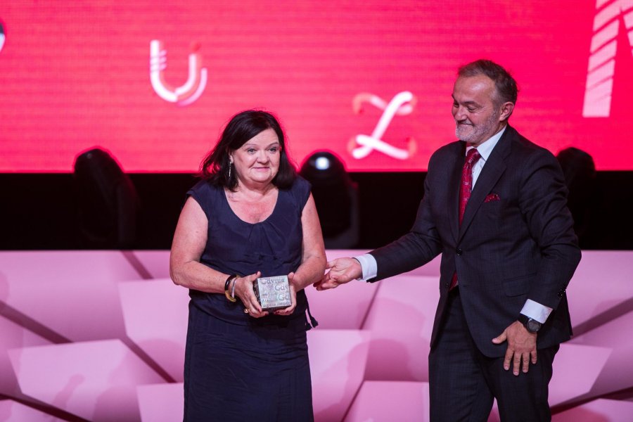 Prezydent Gdyni, Wojciech Szczurek i Sława Lisiecka - uroczysta gala Nagrody Literackiej Gdynia 2018, fot. Karol Stańczak