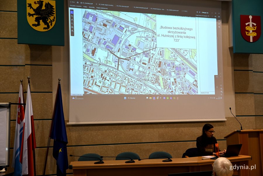 na zdjęciu kolorowa plansza