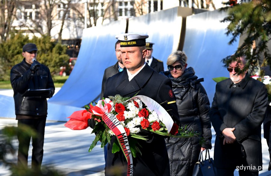 Uroczystości upamiętniające 78. rocznicę utworzenia Armii Krajowej, fot. Kamil Złoch