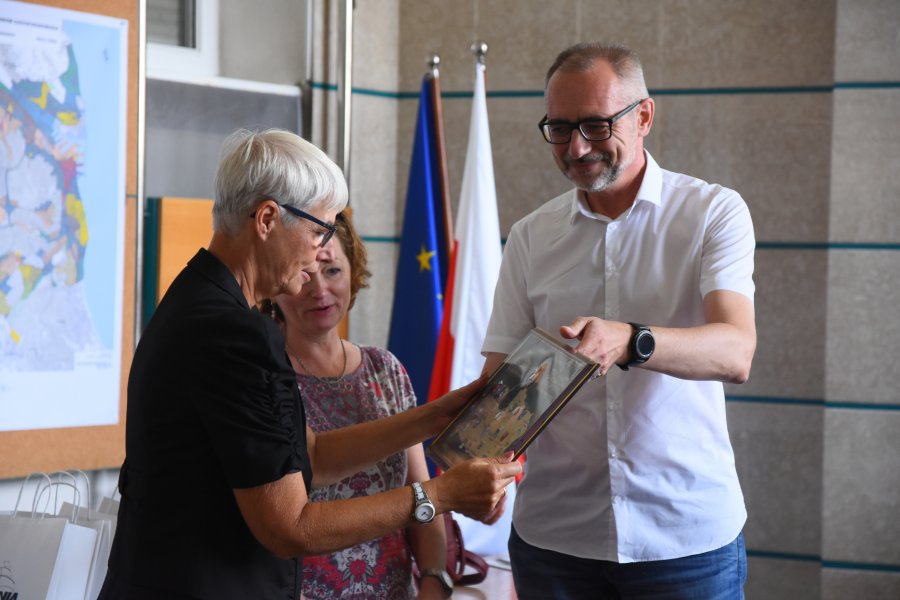 Grupa z Kaliningradu w sali obrad Rady Miasta, fot. Sławomir Okoń