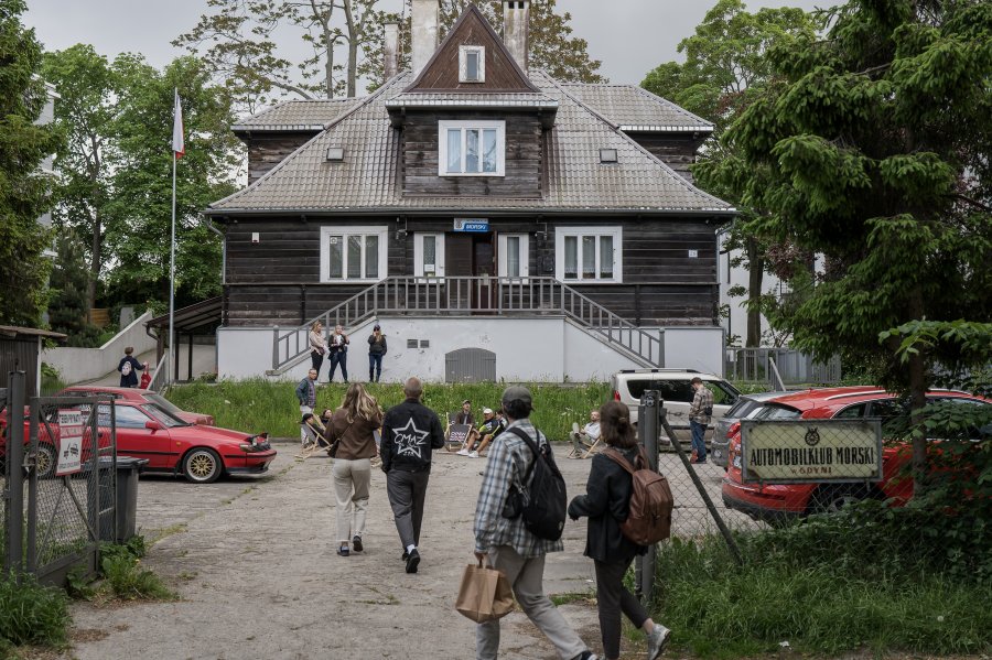 Gdynia Open House. Uczestnicy mogli zajrzeć do Automobilklubu Morskiego. (fot. Paweł J&oacute;źwiak)