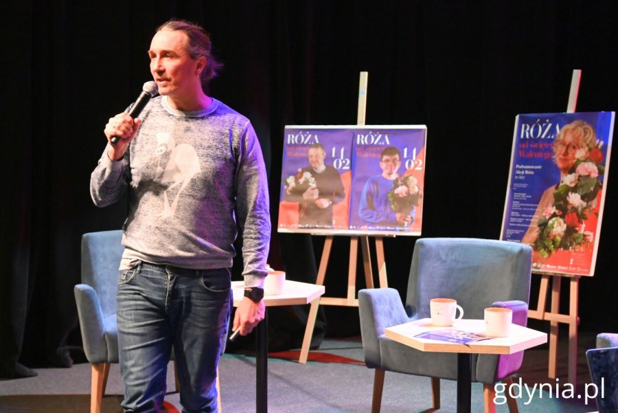 Na zdjęciu: Piotr Harhaj, dyrektor Centrum Samopomocy w Gdyni (fot. Magdalena Starnawska)