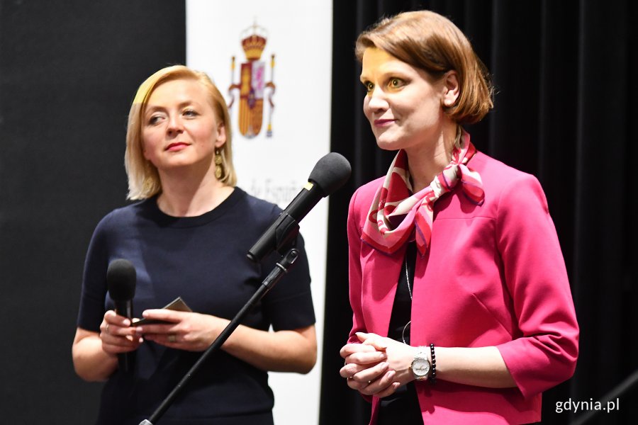 Tydzień Kina Hiszpańskiego w Gdyni otworzyła wiceprezydent Gdyni Katarzyna Gruszecka-Spychała // fot. Michał Puszczewicz