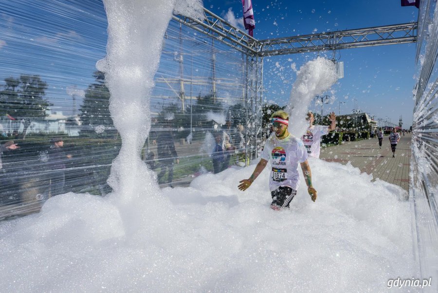 Bieg The Color Run w Gdyni, 16.09.2017 // fot. Dawid Linkowski
