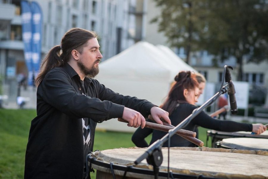 Orkiestra Wielkich Bębnów z udziałem gości wybija Puls Wolności