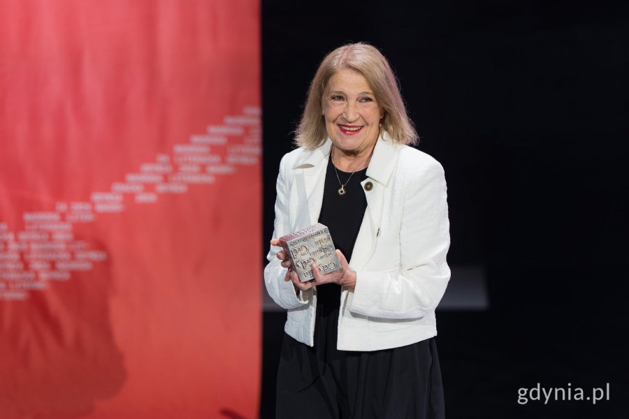 Elżbieta Sobolewska, laureatka 21. Nagrody Literackiej GDYNIA w kategorii przekład na język polski (fot. Paweł Budziński)