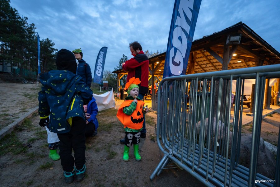 Dynia w Gdyni zgromadziła ok. 1000 uczestników // fot. Dawid Linkowski/gdyniasport.pl