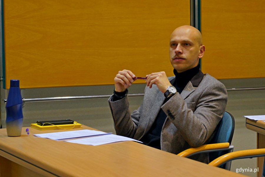 Adam Chyliński, członek Rady ds. Mężczyzn, podczas drugiego posiedzenia rady 