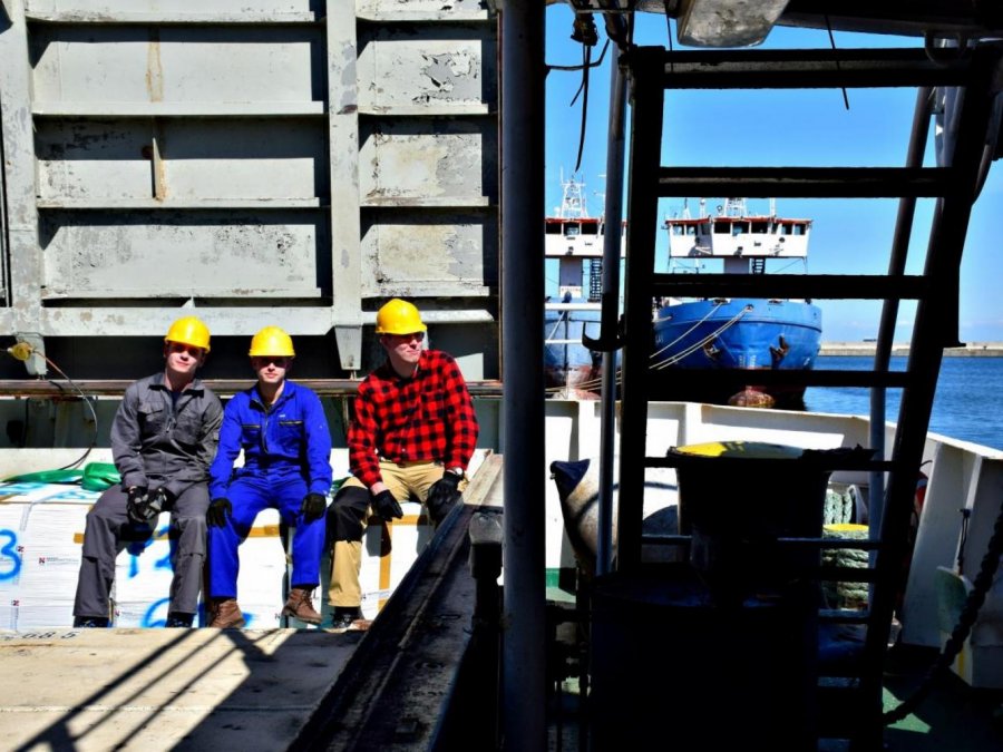 Horyzont II na Spitsbergen, fot. H. Żywiec, A. Winnicki / Uniwersytet Morski w Gdyni