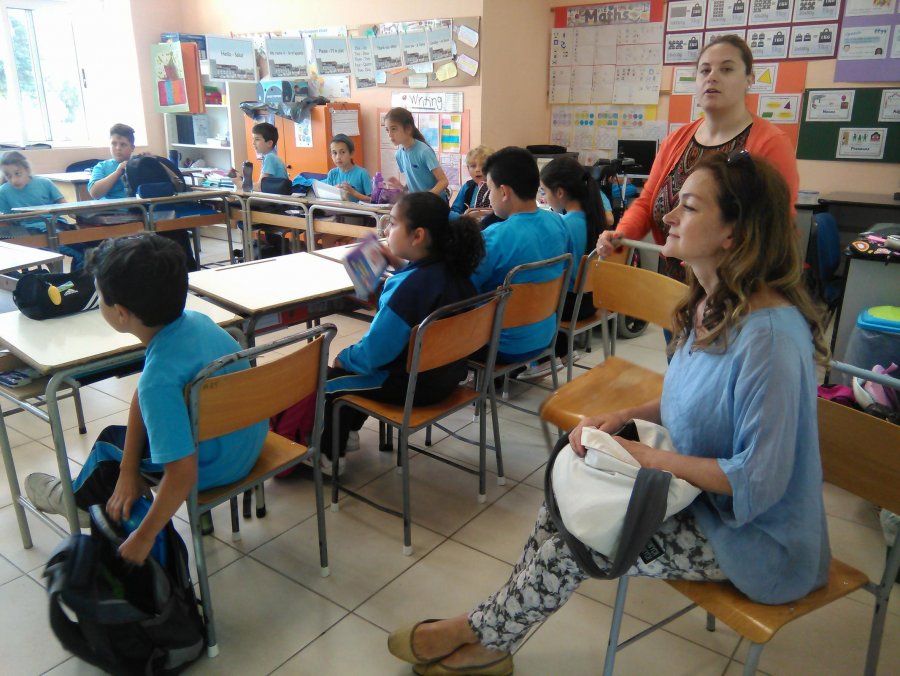 Dzieci z ZSP nr 2, lekcja w szkole w Perugii, kompetencje językowe