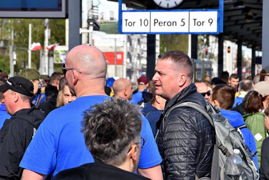 Arkowcy pojechali do Warszawy sześcioma specjalnymi pociągami, fot. Kamil Złoch