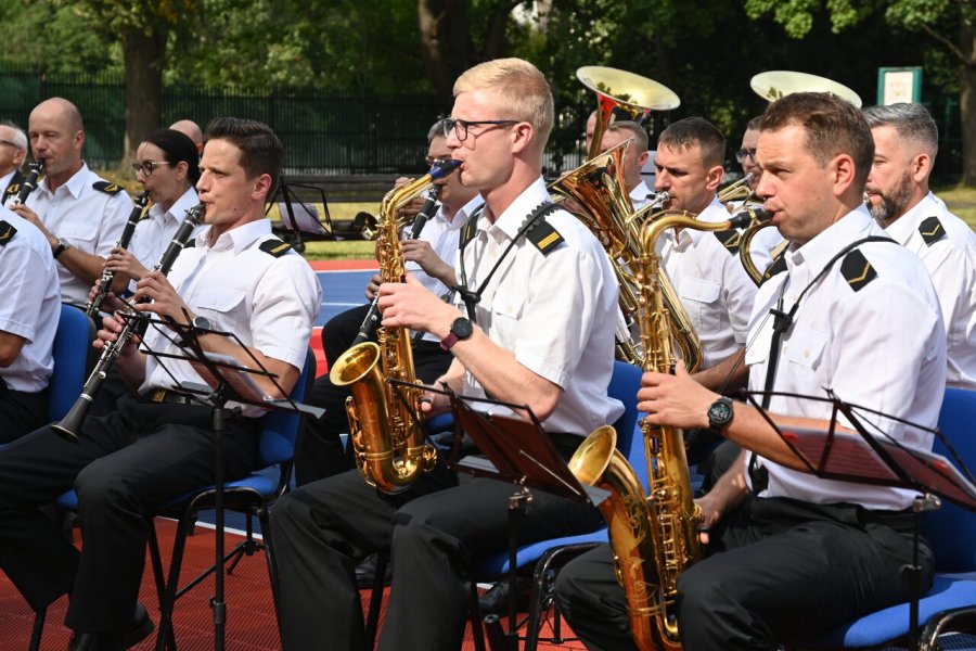 Podwójny jubileusz III LO im. Marynarki Wojennej w Gdyni - koncert w wykonaniu Orkiestry Reprezentacyjnej Marynarki Wojennej – ORMW pod batutą Pana ppor. Piotra Cuprysa. Fot. Zygmunt Gołąb 