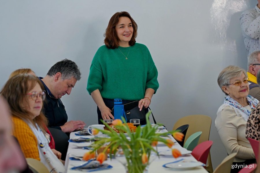 Radna miasta Anna Szpajer podczas spotkania członk&oacute;w gdyńskiego oddziału&nbsp;Zrzeszenia Kaszubsko-Pomorskiego