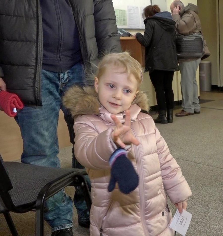 3-letnia Julka, jedna z nowych mieszkanek Gdyni. Fot. Sławomir Okoń