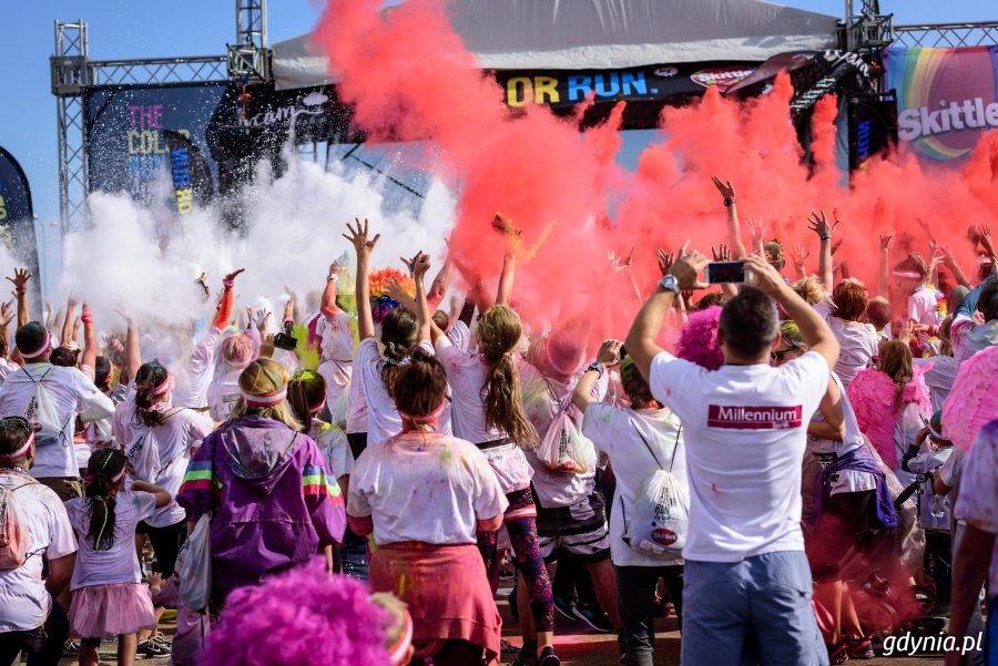 Bieg The Color Run w Gdyni, 16.09.2017 // fot. Dawid Linkowski
