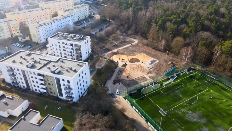 Polana rekreacyjna na Witominie. Widok z lotu ptaka (fot. Michał Sałata)