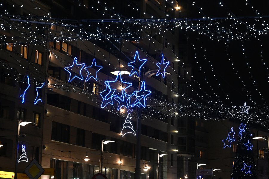 Świąteczne iluminacje na placu Kaszubskim // fot. Michał Puszczewicz