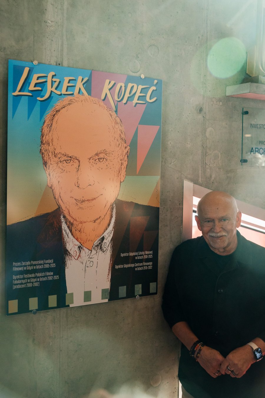 Odsłonięcie tablicy upamiętniającej Leszka Kopcia w Gdyńskim Centrum Filmowym (fot. Karol Stańczak)