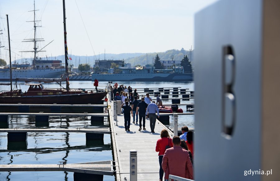 Oficjalnie powitanie pierwszej jednostki korzystającej z Mariny Yacht Park, fot. Kamil Złoch