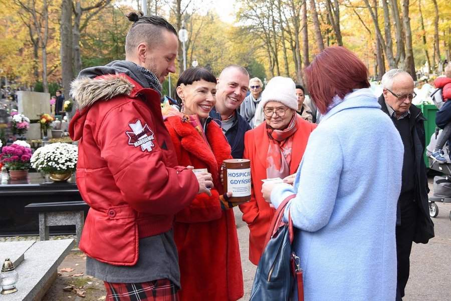 W Gdyni tradycyjnie odbywa się zbiórka pieniędzy na rzecz Hospicjum imienia św. Wawrzyńca, fot. M. Puszczewicz