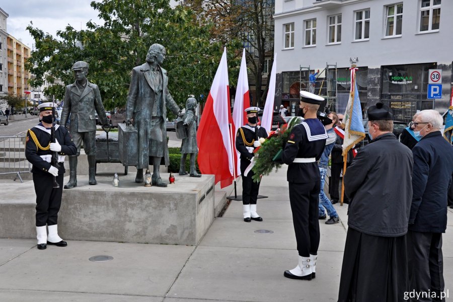 81. rocznica upamiętniająca wysiedlenia z Gdyni ludności polskiej podczas II wojny światowej // fot. Paweł Jałoszewski 