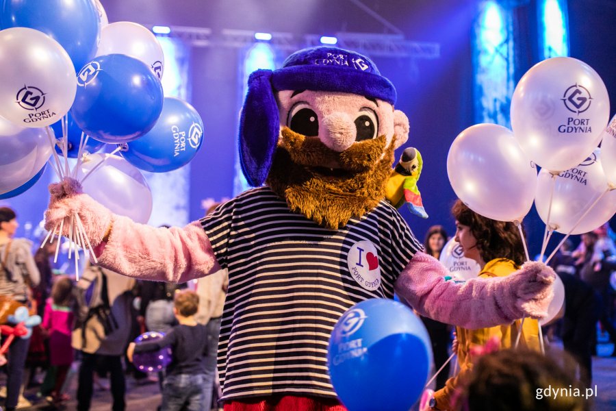 Bal karnawałowy „Rejs do krainy Wikingów” w Gdynia Arenie // fot. Karol Stańczak