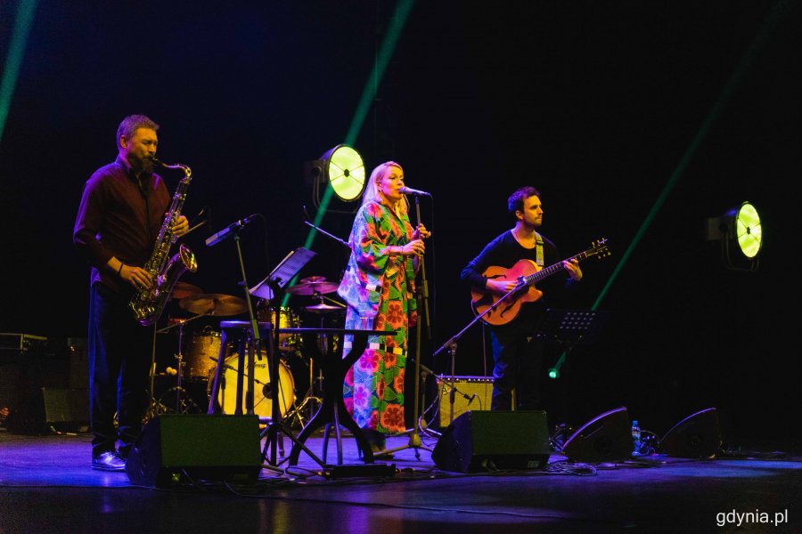 Ladies' Jazz Festival 2022 w Gdyni - koncertowy piątek na scenie Teatru Muzycznego w Gdyni, fot. Kamil Złoch