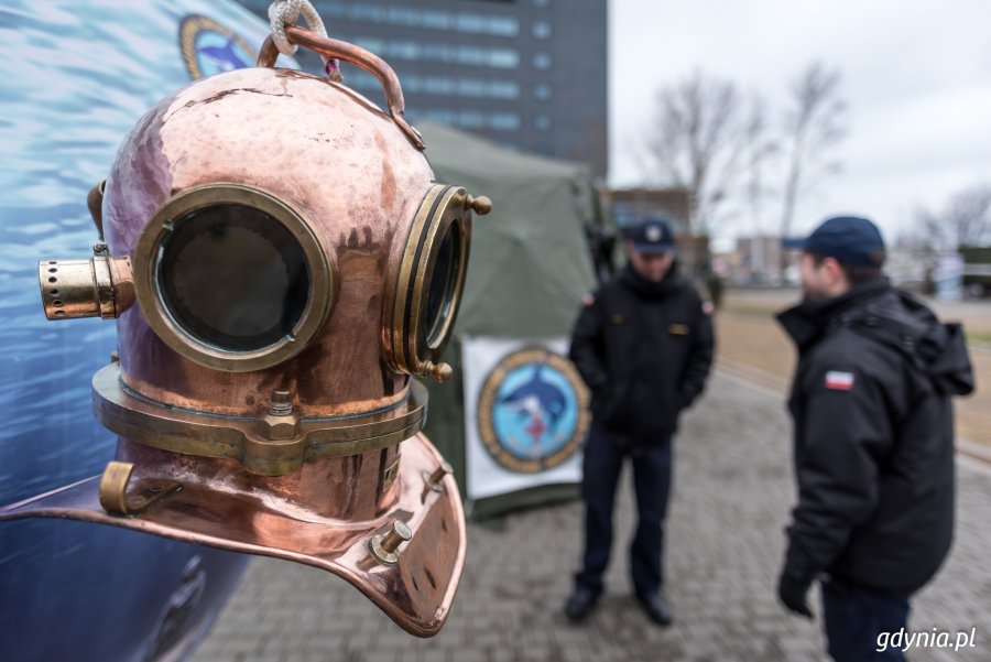 Święto 3. Flotylli Okrętów w Gdyni – zwiedzanie jednostek fot. Dawid Linkowski