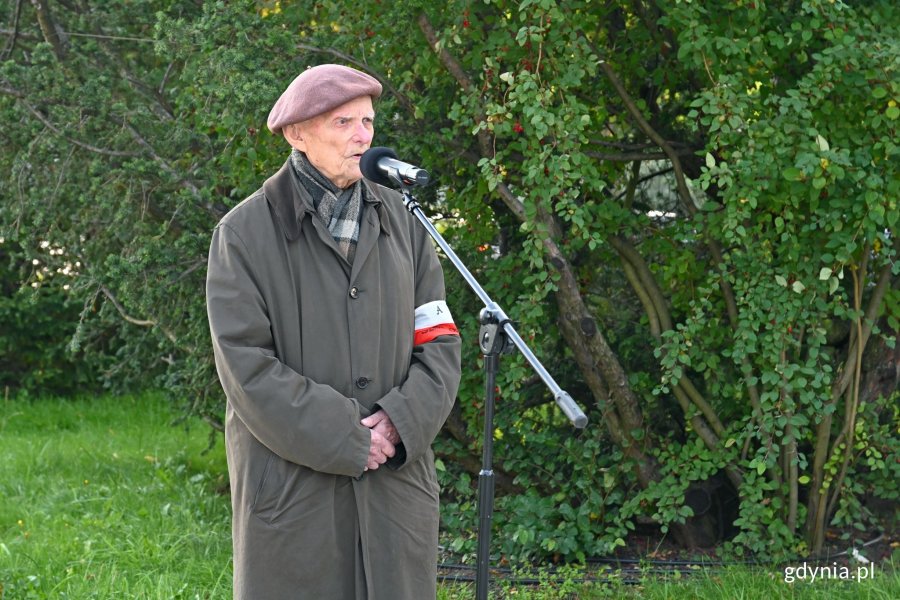 prof. Jerzy Grzywacz, prezes okręgu pomorskiego Światowego Związku Żołnierzy Armii Krajowej podczas obchodów 83. rocznicy utworzenia Polskiego Państwa Podziemnego // fot. Magdalena Czernek