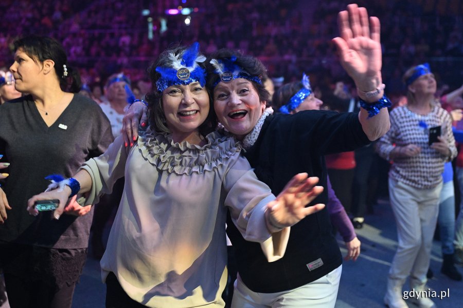 Uczestnicy balu w Polsat Plus Arenie Gdynia