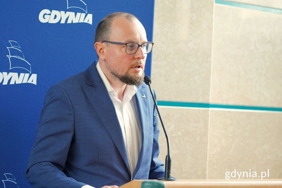 dyrektor zarządzający ds. kultury i aktywności mieszkańców Mariusz Bzdęga (fot. Jakub Winiewski)