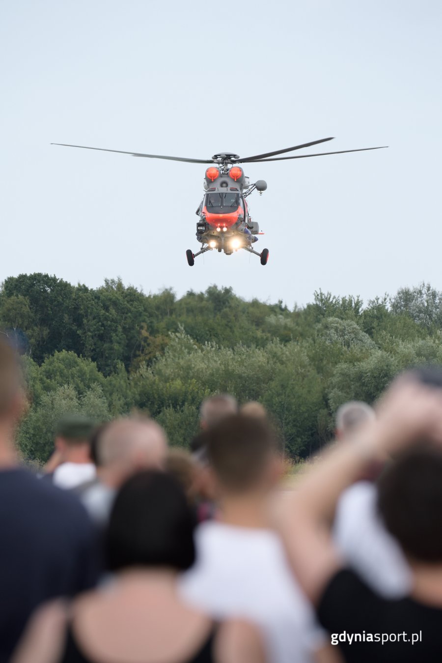 Drugi dzień LOTOS Gdynia Aerobaltic 2019 na gdyńskim lotnisku, fot. gdyniasport.pl