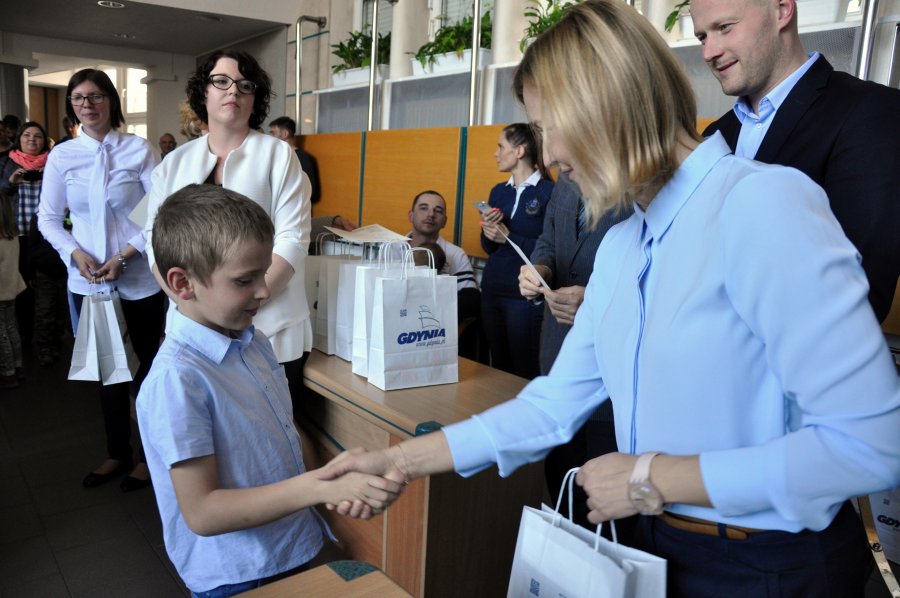 Wręczenie nagród uczestnikom konkursu / fot. Dorota Nelke