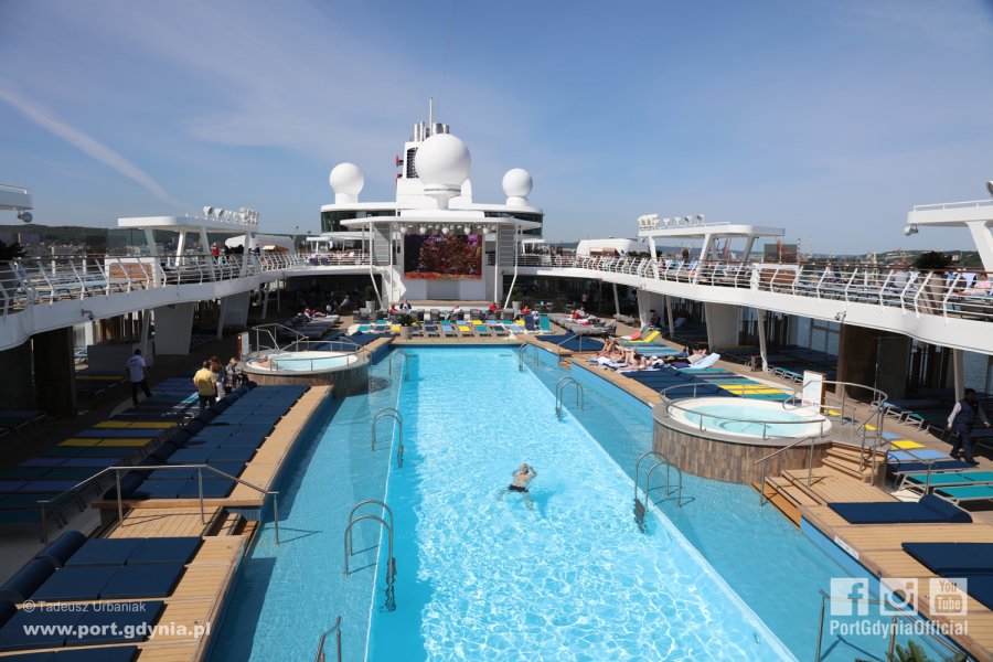 Mein Schiff 1 / fot. Tadeusz Urbaniak Port Gdynia