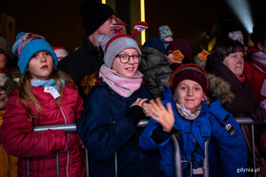 Gdyńskie mikołajki na Placu Grunwadzkim, fot. Dawid Linkowski