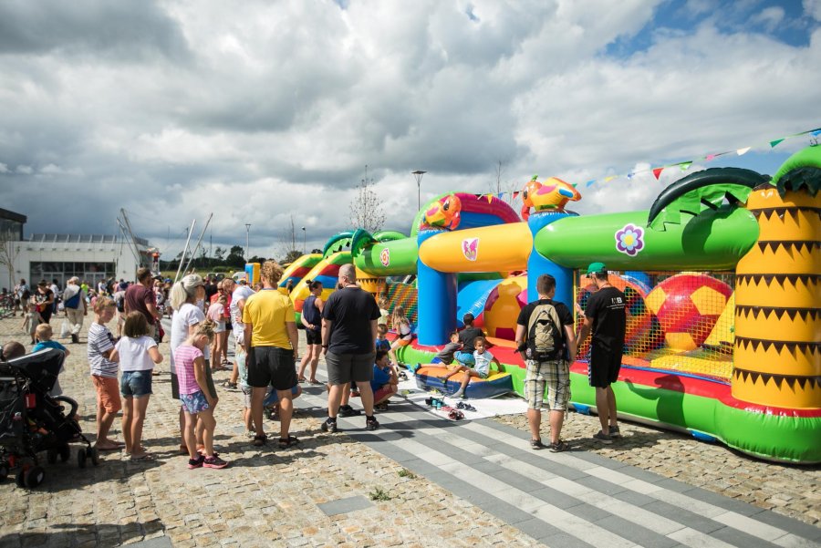 Rodzinny piknik z Ironmanem // fot. Karol Stańczak