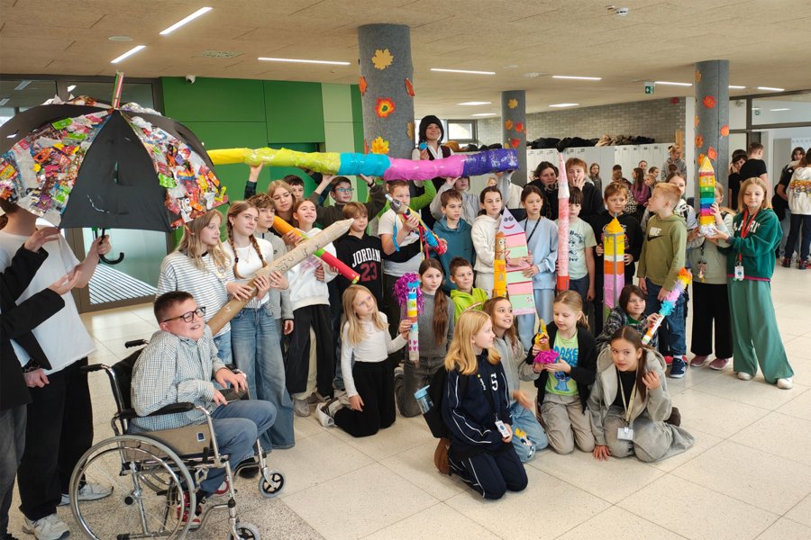 Szkolny Festiwal Nauki w Gdyni! Na zdjęciu prezentacje w SP 37 (fot. SP 37)    