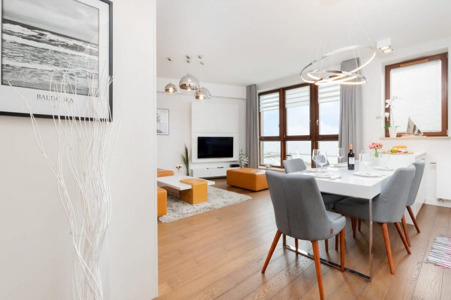 Salon częścią jadalnianą w obiekcie Sea Towers 6A/152