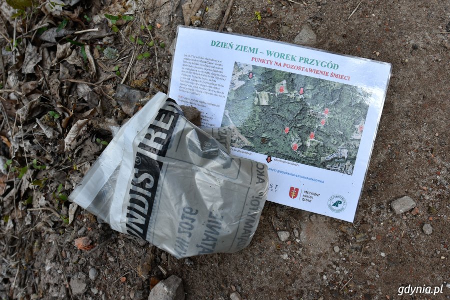 Zestaw dla uczestników. Worek i mapka