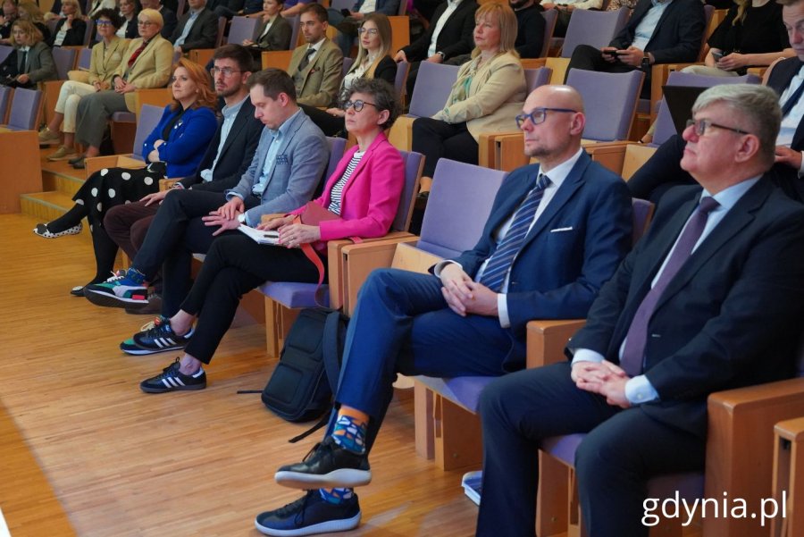Na zdjęciu m.in.: Bartłomiej Austen, wiceprezydent Gdyni (fot. Magdalena Starnawska)