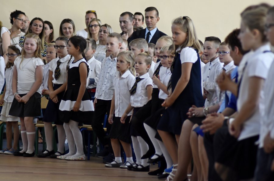 Rozpoczęcie roku szkolnego 2018/2019 w Szkole Podstawowej nr 40 w Chyloni, fot. Kamil Złoch