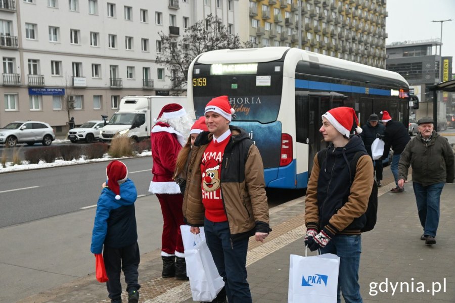 Mikołaj i jego pomocnicy