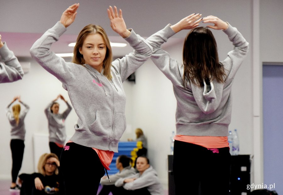 Trening Cheerleaders Gdynia przed styczniowym wyjazdem na Polish Heritage Day w NBA, fot. Kamil Złoch