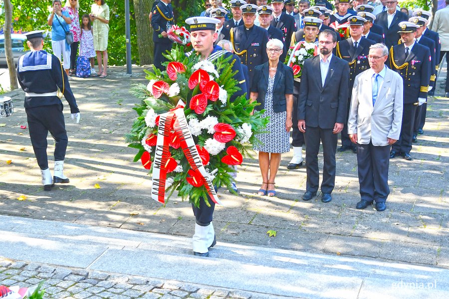 Uroczystości upamiętniające 80. rocznicę wybuchu II wojny światowej na cmentarzu w Redłowie, fot. Michał Puszczewicz