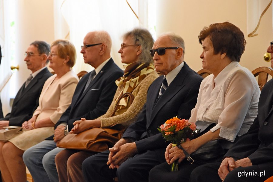 Pamiątkowe Medale za Długoletnie Pożycie Małżeńskie z rąk prezydenta Gdyni Wojciecha Szczurka odebrały kolejne gdyńskie pary // fot. Paweł Kukla