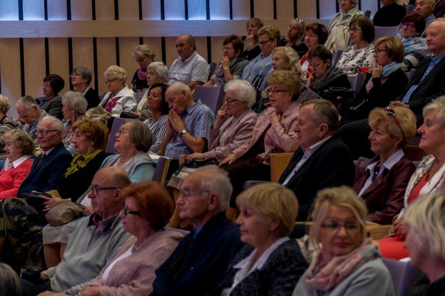 Inauguracja roku akademickiego Gdyńskiego Uniwersytetu Trzeciego Wieku // fot. Aleksander Trafas